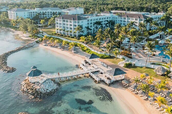 Montego Bay Airport and Hyatt Ziva Rose Hall Private Shuttle - Key Points