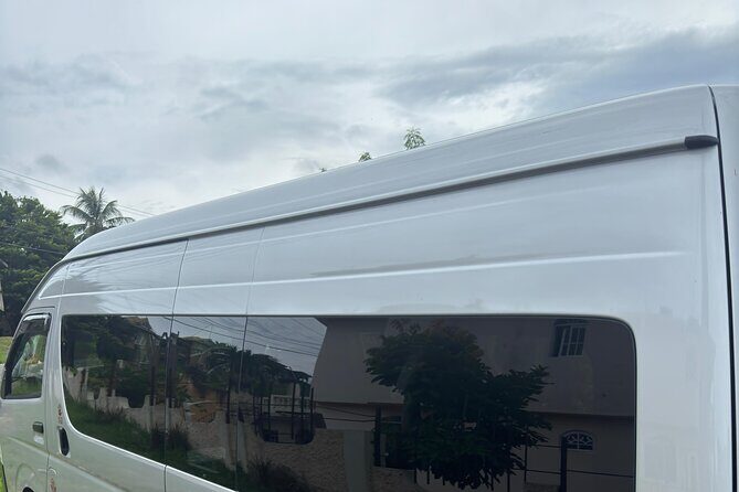 Montego Bay Airport and Ocean Coral Spring Private Shuttle - What’s the Value for Your Money?