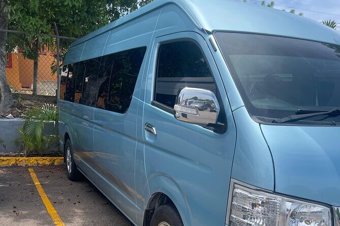Montego Bay Airport and Secrets Wild Orchid Private Shuttle - Key Points