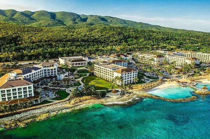 Montego Bay Airport Ja (MBJ) to Hotels in Montego Bay or Falmouth - Who Should Consider This Service?