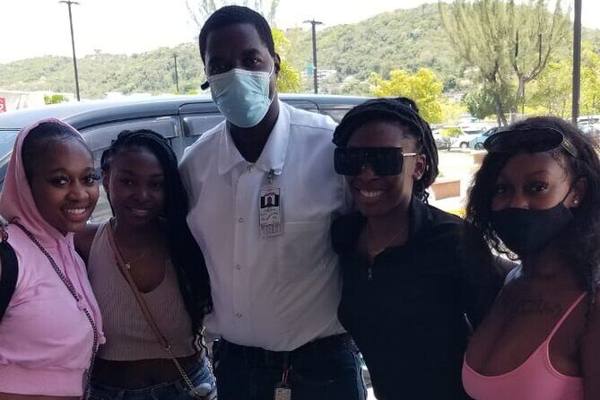 Montego Bay Airport Transfer to Hotels and Villas in Montego Bay - Key Points