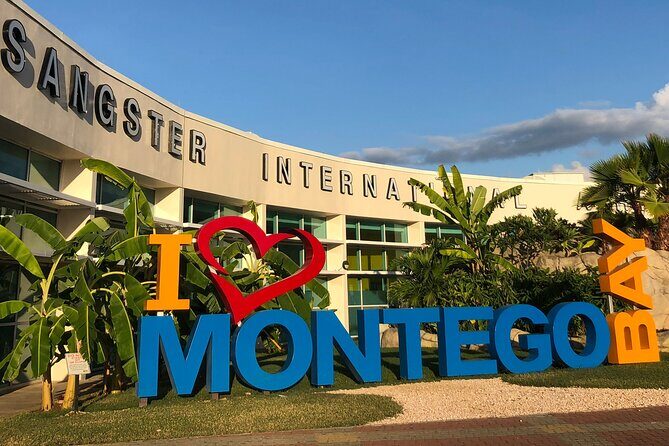 Montego Bay Airport Transfer to Hotels in Montego Bay or Falmouth - Key Points