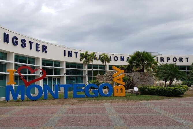 Montego Bay Airport Transfer to Negril Hotels - Key Points
