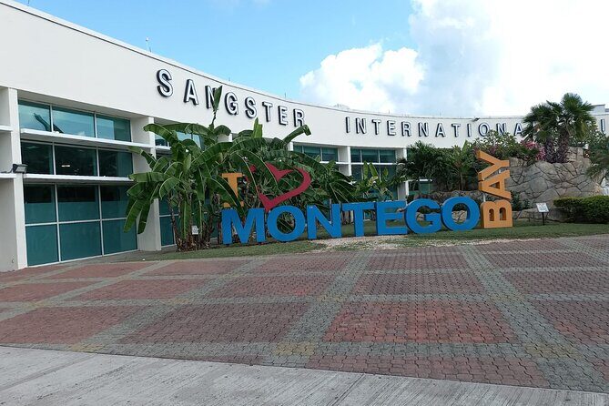 Montego Bay Airport Transfer to Ocho Rios and Runnaway Bay Hotels(Private) - The Drivers and Local Insights