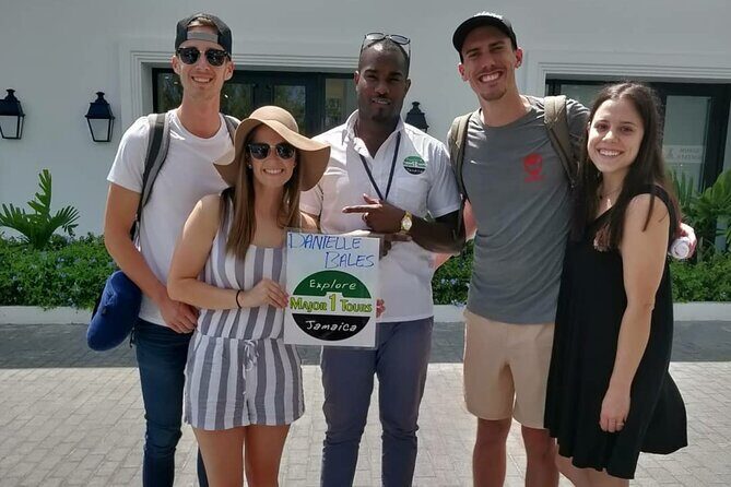 Montego Bay Airport Transfer to Resorts in Montego Bay - Who Would Benefit Most from This Transfer?