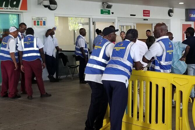 Montego Bay airport transfers - Efficient and Comfortable: Montego Bay Airport Transfers with utontours