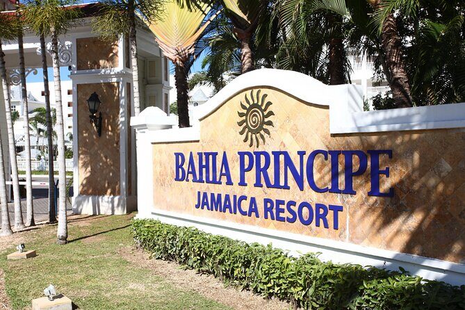 Montego Bay Bahia Principe Grand Jamaica Private Airport transfer - A Comfortable and Reliable Way to Start Your Jamaica Vacation
