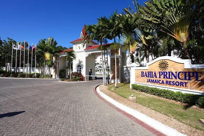 Montego Bay Bahia Principe Grand Jamaica Private Airport transfer - Key Points