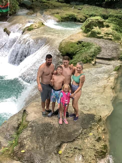 Montego Bay: Blue Hole and Jungle River Tubing Tour - The Experience from Travelers’ Perspectives