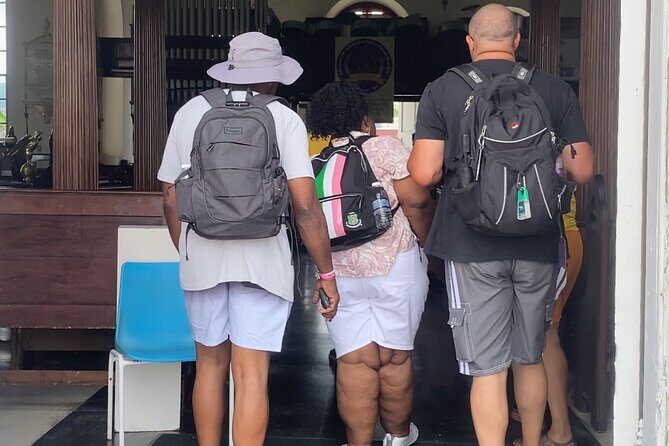 Montego Bay City Tour with Sightseeing and Shopping - Key Points