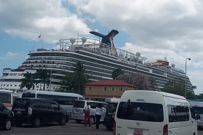 Montego Bay Cruise Ship Port Transportation Service 4 people & up - Key Points