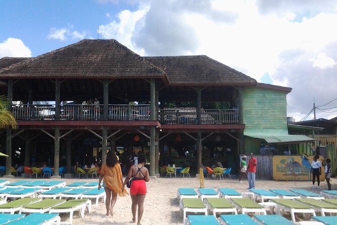 Montego Bay Excursion Negril 7 Miles Beach, Rick's Cafe and Time Square Shopping - Who Will Love This Tour?