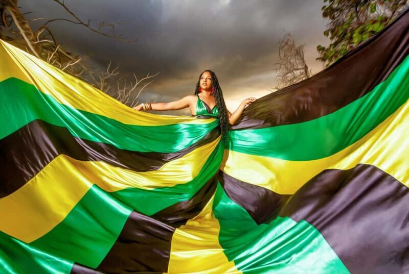 Montego Bay: Flying Dress Photoshoot in Montego Bay Jamaica - Key Points