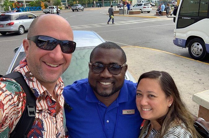 Montego Bay Hotels Airport Private Transfer - Flexibility and Convenience: One-Way or Round-Trip