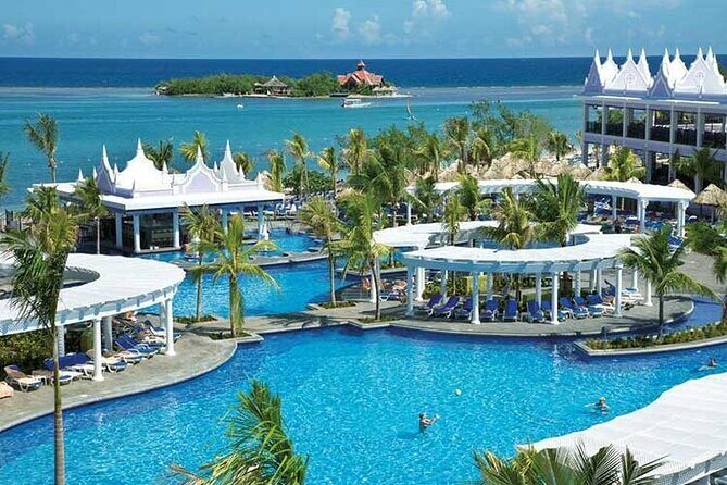 Montego Bay Hotels Airport transfer - Price and Value Analysis