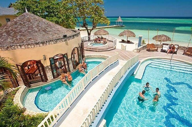 Montego Bay Hotels Airport transfer - Practicalities and Tips for Travelers