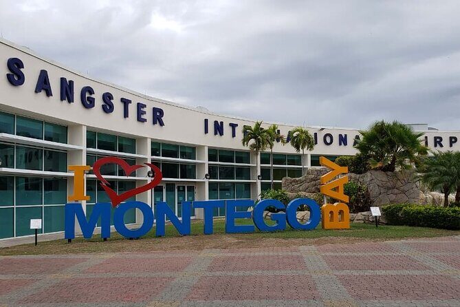 Montego Bay Hotels Private Airport Transfer - The Details of the Montego Bay Private Airport Transfer