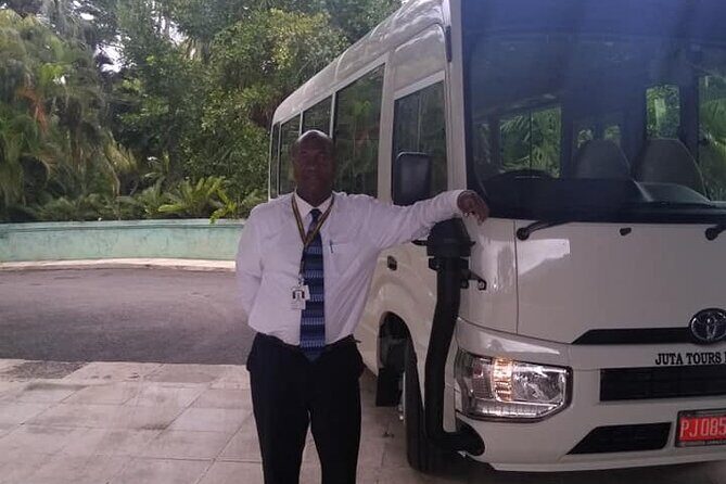 Montego Bay Hotels Private Airport Transfer to Sangster International (MBJ) - Who Should Consider This Transfer?