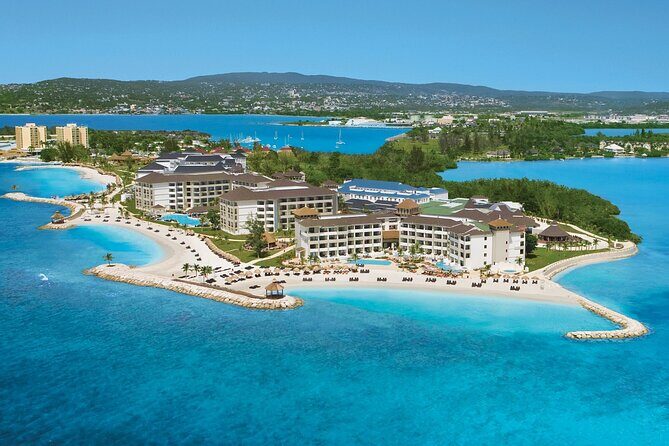 Montego Bay Hotels to Airport or Cruise Port Private Transfers - Key Points