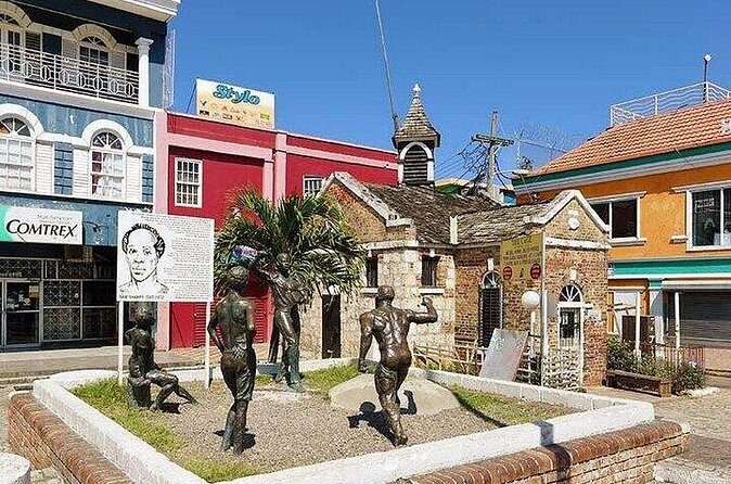 Montego Bay Jamaica City Highlights and Souvenir Shopping Tour - Who Will Love This Tour?