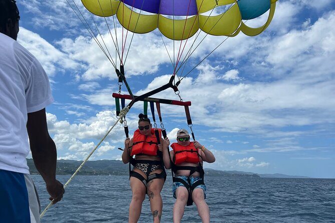 Montego Bay Jet Ski and Parasailing Combo or Single with Pickup - Who Should Consider This Tour?