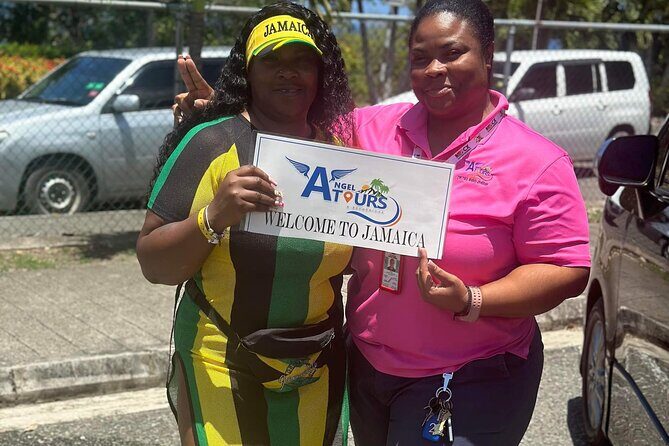 Montego Bay Luxury Comfort Airport transfer services - Authentic Experience and Local Insights