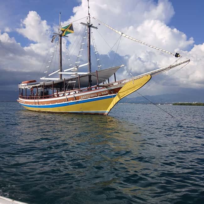 Montego Bay Pirate Ship Cruise Port Royal & Lime Cay - Key Points