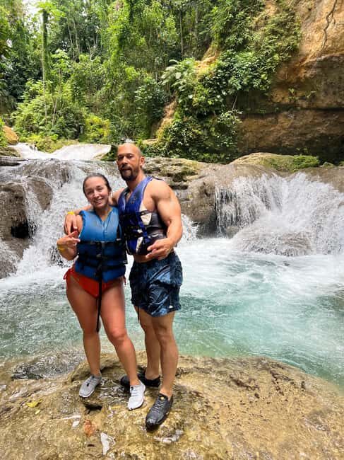 Montego Bay: Private Dunn's River Falls and Blue Hole Tour - FAQ