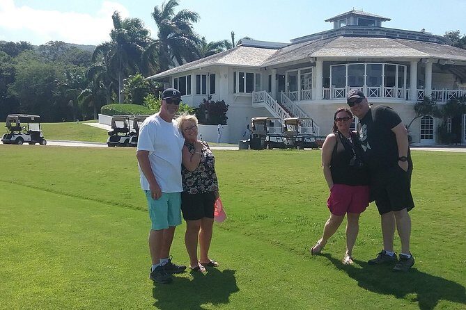 Montego Bay Scenic Tour - A Friendly Look at the Montego Bay Scenic Tour