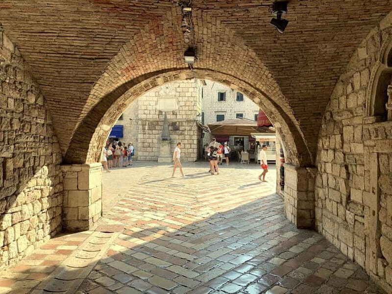 Montenegro & Bosnia combo day trip - FAQs