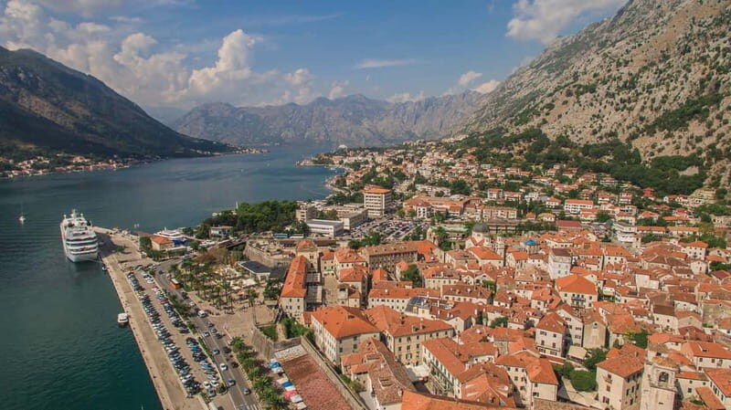 Montenegro: Lovcen Cable Car, Njegusi & Cetinje Day Tour - The Cable Car & Kuk Stop