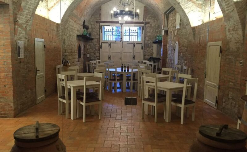 Montepulciano: Wine Tasting & Lunch in a Typical Winery - Practical Considerations