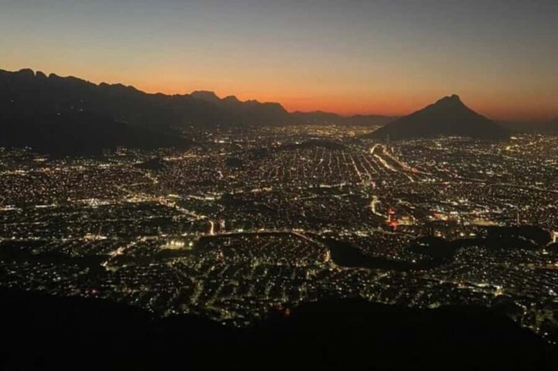 Monterrey: Cerro de la Silla Teleferico Sunset Hike - Monterrey: Cerro de la Silla Teleferico Sunset Hike