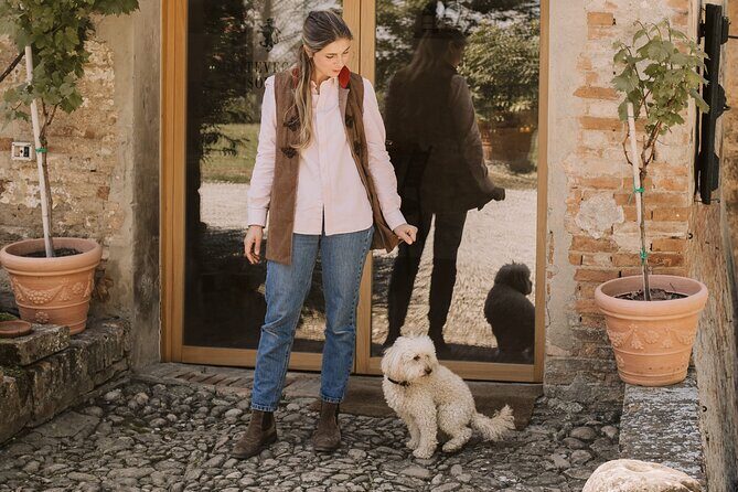 Montevecchio Isolani wine tasting experience - A Detailed Look at the Montevecchio Isolani Wine Tasting Experience