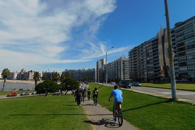 Montevideo on Two Wheels: Shared Bike Tour for Cruise Travelers - Who Should Consider This Tour?