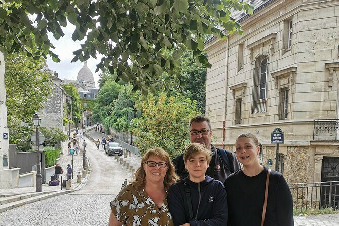 Montmartre and Sacre Coeur Private Guided Tour in Paris - Practical Details: What to Expect and How to Prepare