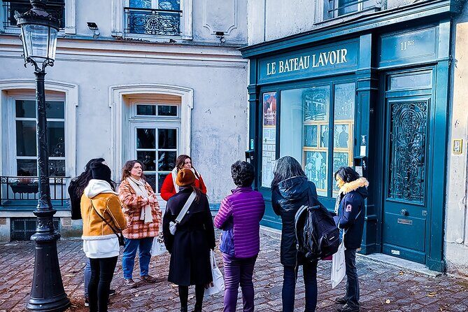 Montmartre Marvels: a Small Group Guided Stroll in Bohemian Paris - Exploring Montmartre with a Small-Group Guided Tour