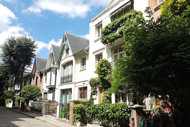 Montmartre Private Walking Tour - Key Points