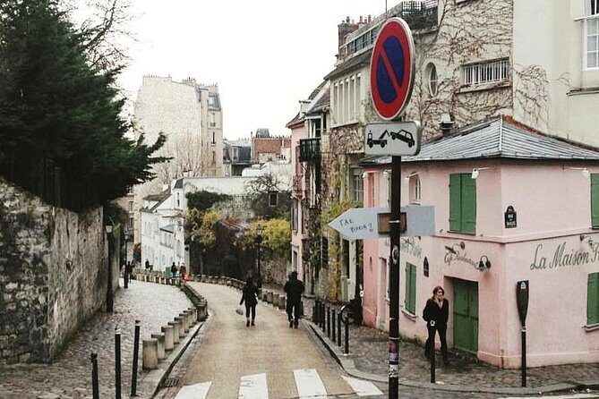 Montmartre & Sacré Coeur Private Historical 2-Hour Walking Tour in Paris - Who Will Love This Tour?