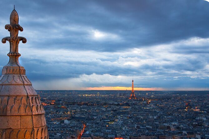 Montmartre Scavenger Hunt and Highlights Self-Guided Tour - Exploring Montmartre with a Self-Guided Scavenger Hunt