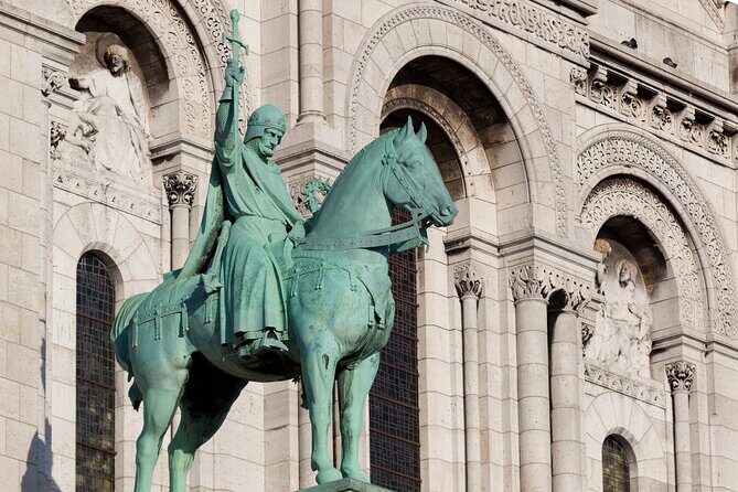 Montmartre Scavenger Hunt and Highlights Self-Guided Tour - Frequently Asked Questions