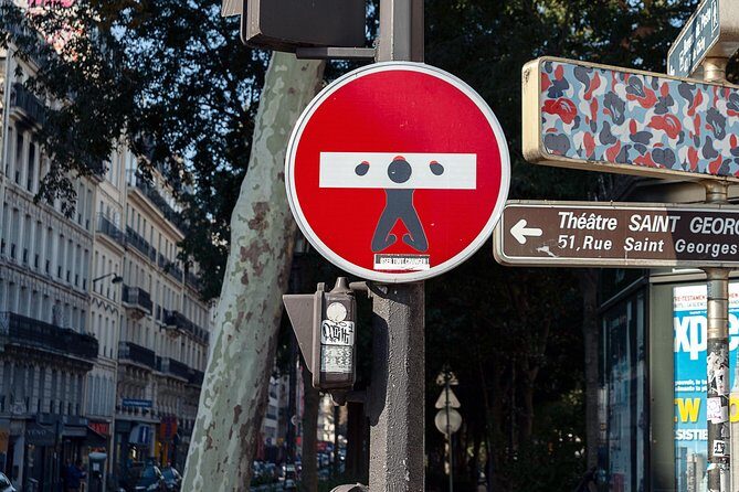 Montmartre Street Art Tour with an Artist - Key Points
