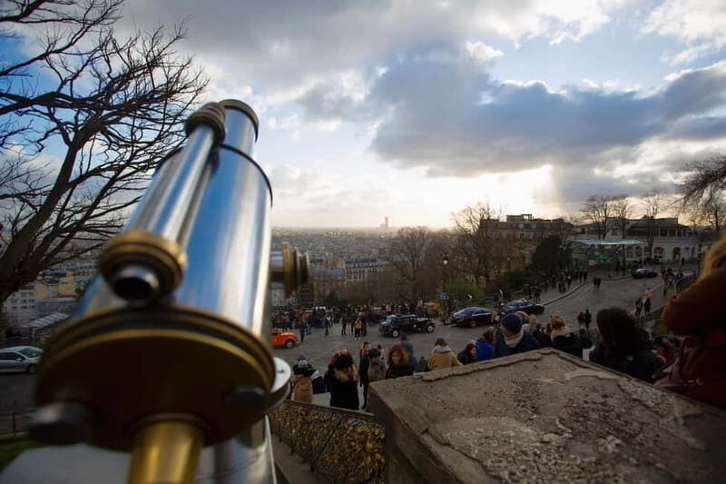 Montmartre. The artist village+its unique charm. My hood. - FAQ