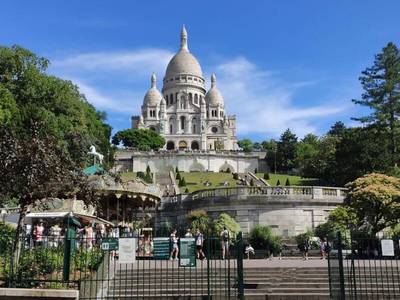 Montmartre Walking Tour with a Local Guide - The Experience: What’s Included and What’s Not