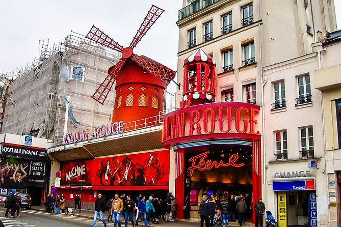 Montmartre Walking Tour with a Private Local Guide - What Travelers Say