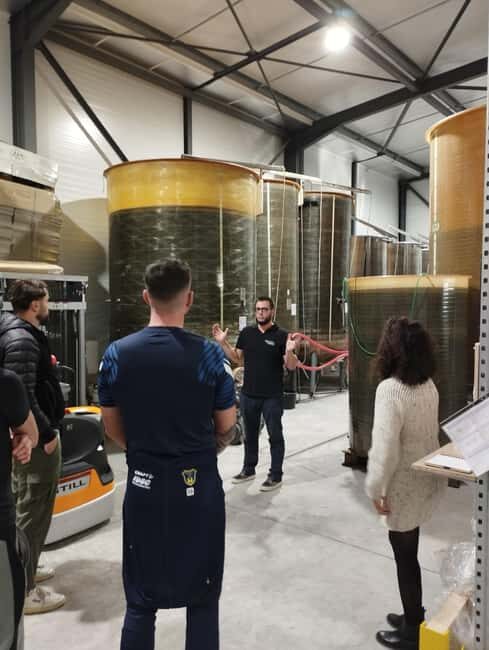 Montpellier: Celles, Capitelles & Local Wine Tasting Tour - The Red Earth Hike: Colorado in the South of France?