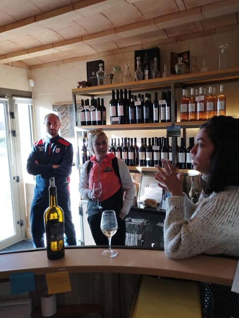 Montpellier: Celles, Capitelles & Local Wine Tasting Tour - Discovering Capiettes: Languedocs Dry Stone Architecture