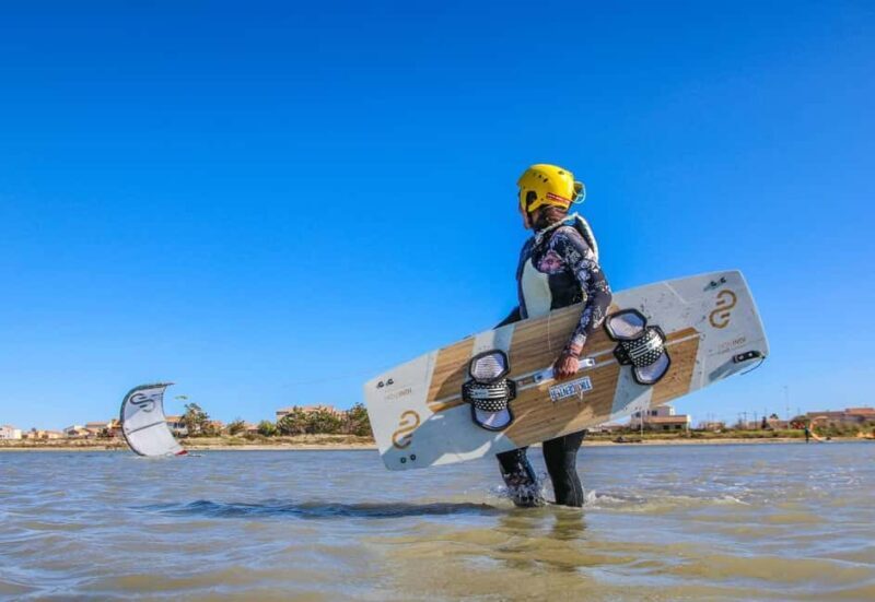 Montpellier: Kitesurfing Lesson with Equipment - Key Points