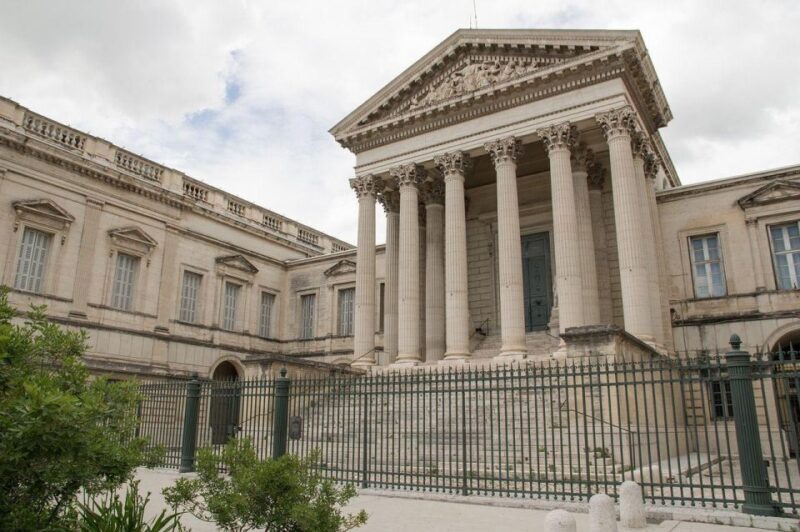 Montpellier Private Guided Walking Tour - Key Points