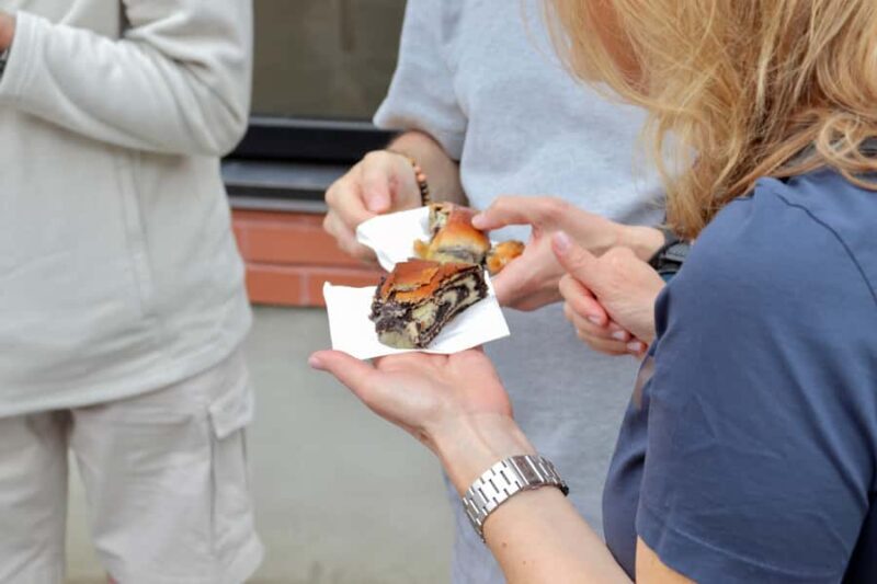 Montreal: Beyond the Bagel Jewish Food Walking Tour - Final Thoughts